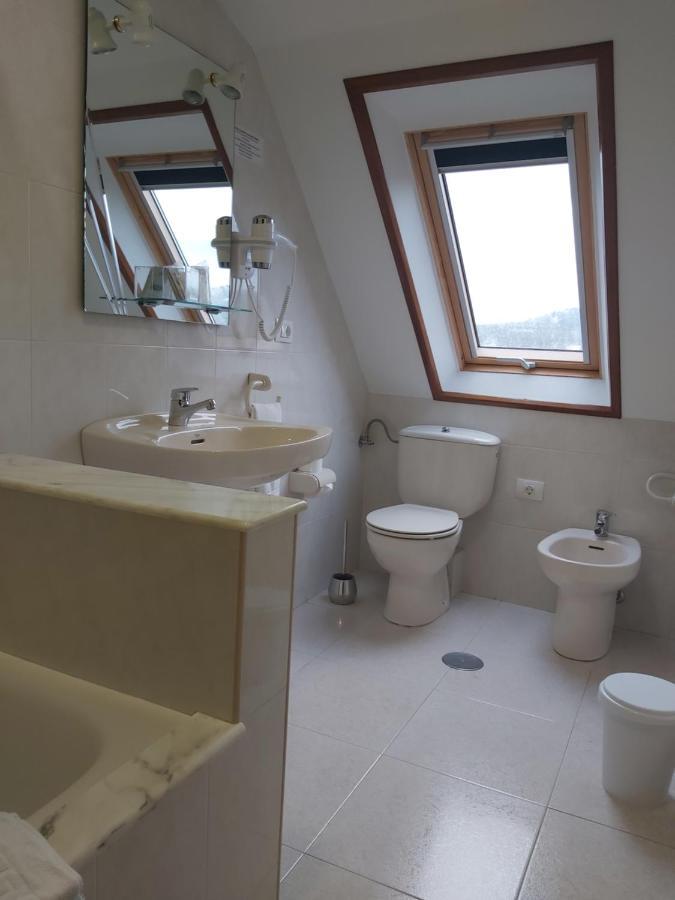 Hostal O Forno Porto do Barqueiro Habitación foto